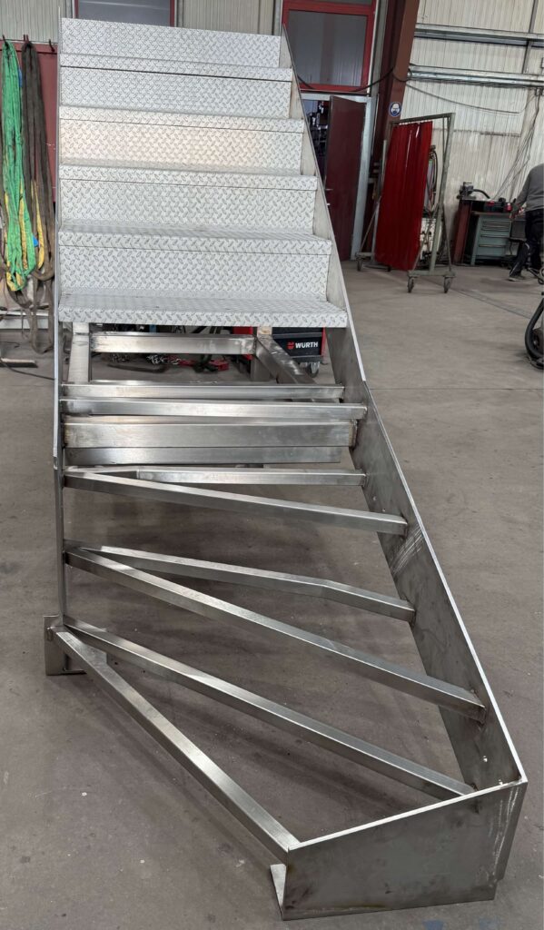 Edelstahltreppe, Bild 3