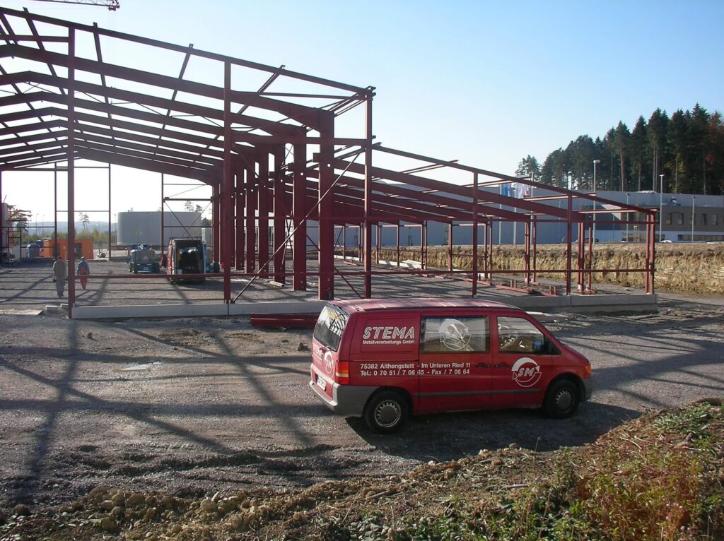 Industriehalle, Althengstett, Bild 2