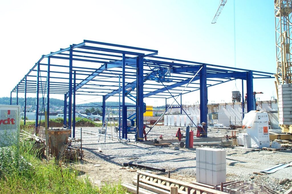 Industriehalle, Althengstett, Bild 2