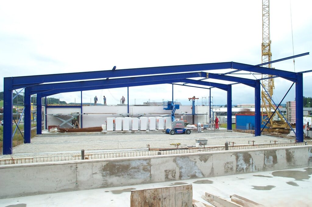 Industriehalle, Althengstett, Bild 3