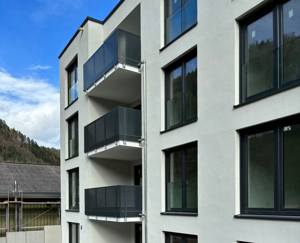 Lochblechbrüstung, Hirsau, Bild 2