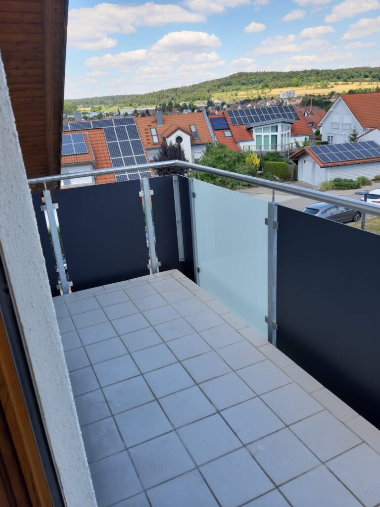 Balkonbrüstung, Althengstett, Bild 3