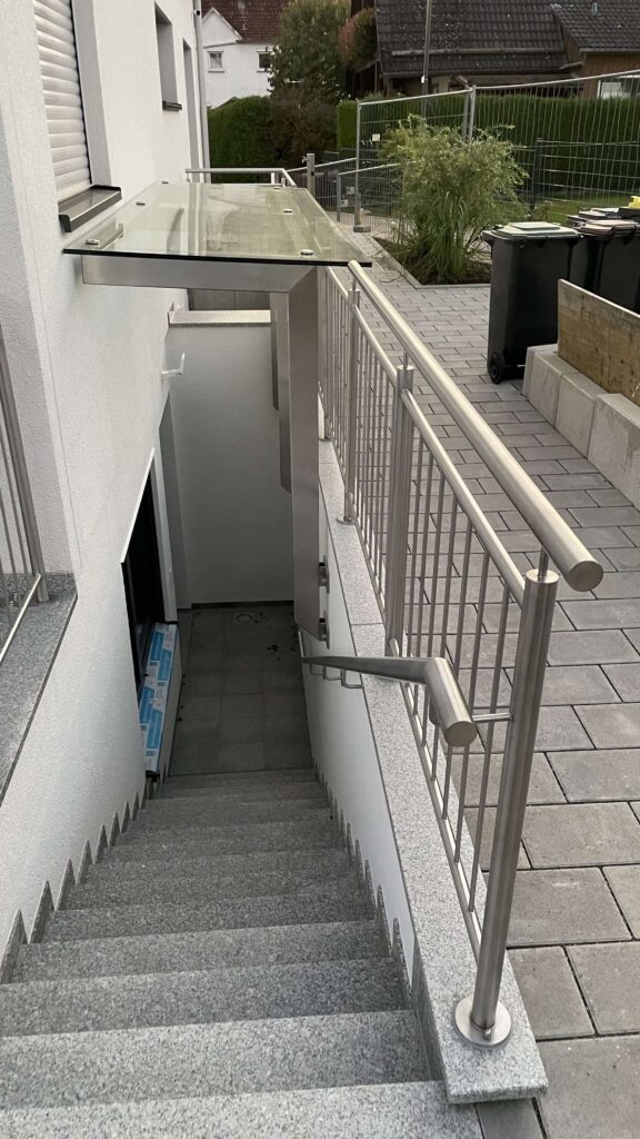 Edelstahlgeländer, Neuhengstett, Bild 3