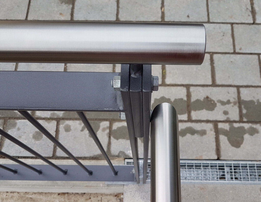 Geländer mit Handlauf, Bild 4